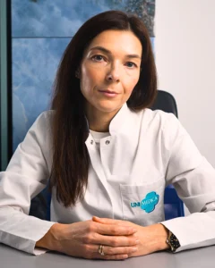 "Dr n. med. Marta Swarowska-Skuza, specjalista neurolog Unimedica Kraków